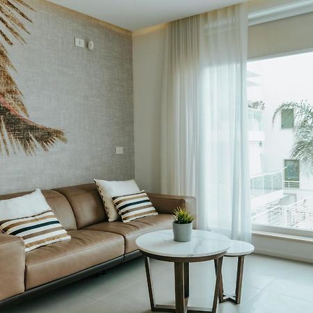 ポリニャーノ・ア・マーレApulialux Seaview Prestige Apt / Jacuzzi + Parkingアパートメント エクステリア 写真