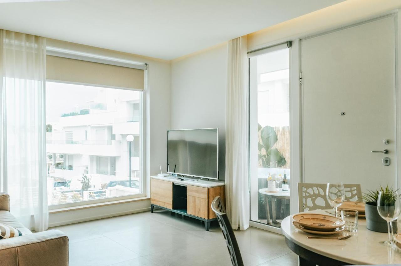 ポリニャーノ・ア・マーレApulialux Seaview Prestige Apt / Jacuzzi + Parkingアパートメント エクステリア 写真