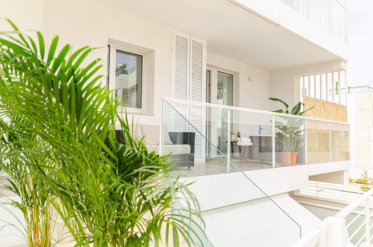ポリニャーノ・ア・マーレApulialux Seaview Prestige Apt / Jacuzzi + Parkingアパートメント エクステリア 写真